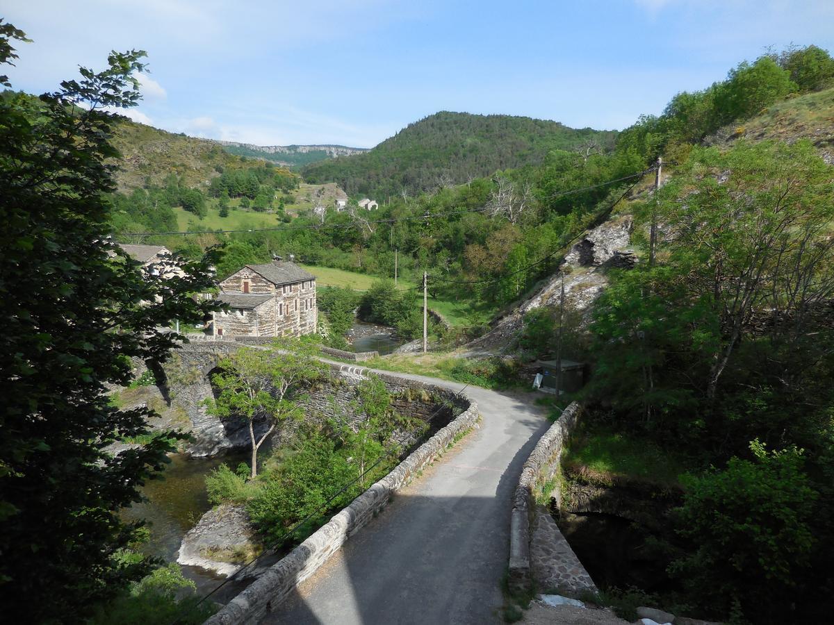 Auberge Du Tarnon Les Vanels Экстерьер фото